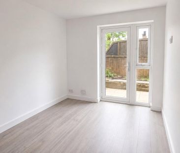 2 bedroom maisonette to rent - Photo 4