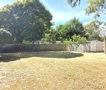 Spacious 4 Bedroom Family Home in the Peaceful Court Location - Photo 6