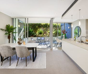 North facing courtyard living in a boutique setting - Photo 2