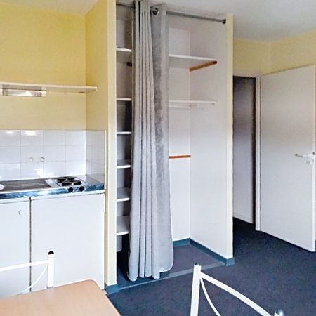 Location Appartement 1 pièce 18m² - Photo 4