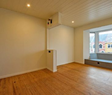Gerenoveerde rijwoning te huur op 273m² met 3 slaapkamers te Adinke... - Photo 6