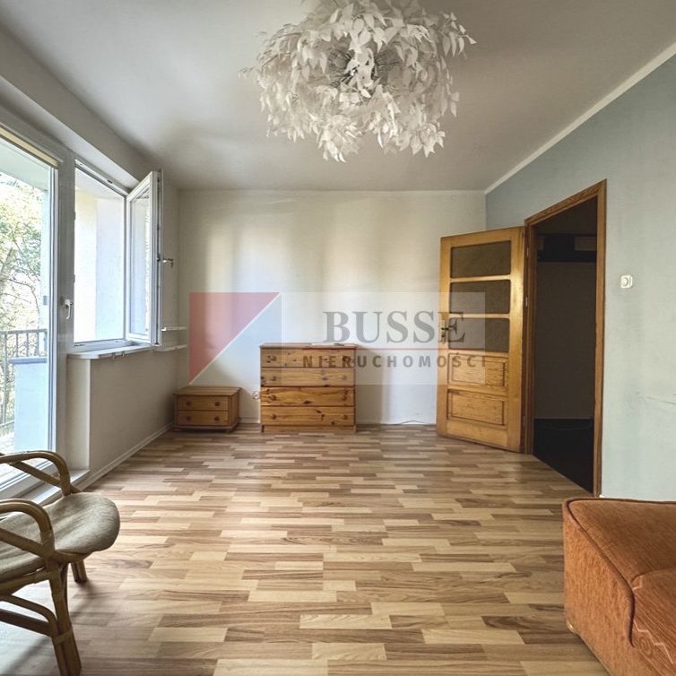 Do wynajęcia 2 pokoje, I piętro, Ul. Matejki - Photo 1