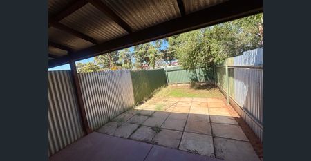 One Bedroom Furnished Unit - Photo 4