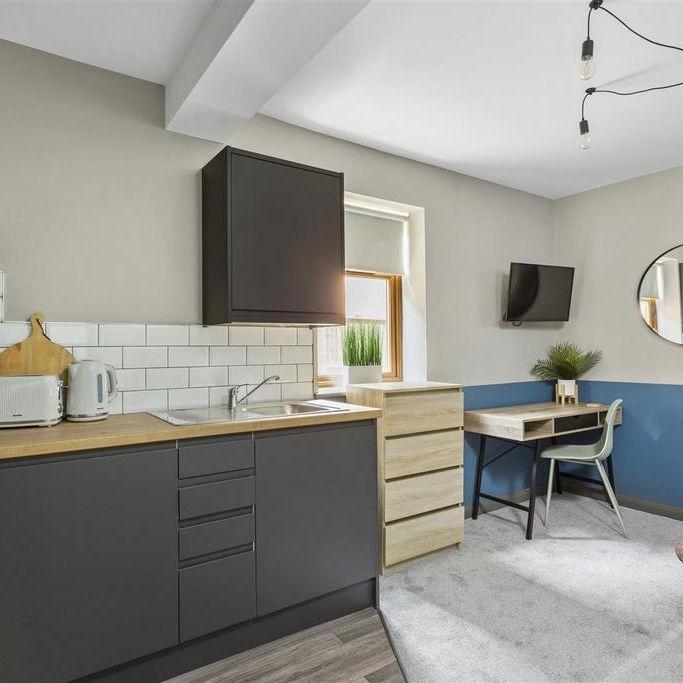 Studio to rent - Photo 1