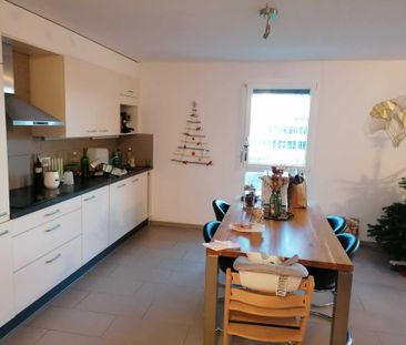 FIEZ 6B, Appartement de 3.5 pièces dans un quartier calme et verdoyant - Photo 2