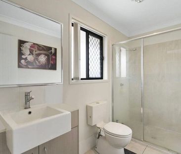 Convenient Modern TownHouse - Photo 6