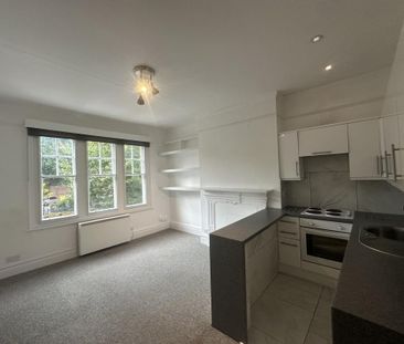 1 bedroom flat to rent - Photo 2