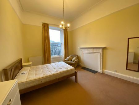 6 bedroom flat to rent - Photo 2