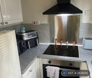 1 bedroom flat to rent - Photo 3