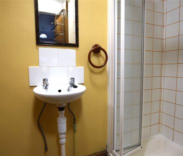 Milton Avenue, Kingsbury, London, NW9 - Photo 6