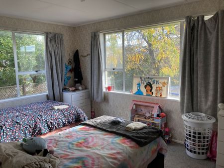 3 Bedroom Home - Photo 3