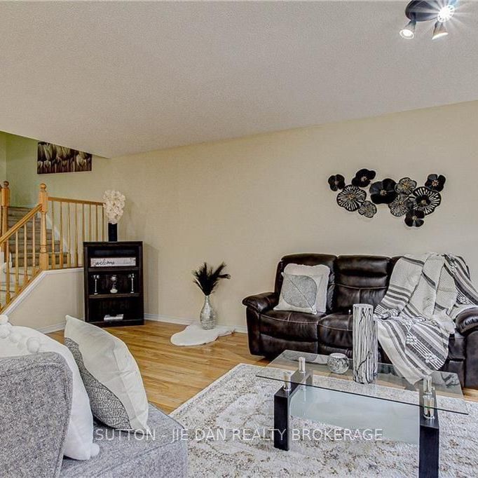 For Lease - 320 AMBLESIDE Drive Unit# 40, London North, Ontario - Photo 1