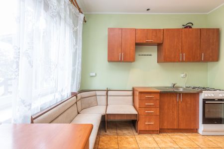 Wygodna kawalerka w spokojnym miejscu - Фото 2