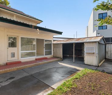 432 Williamstown Road, Port Melbourne VIC 3207 - House For Rent | D... - Photo 5