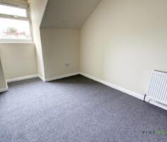 2 BEDROOM House - Mid Terrace - Photo 3