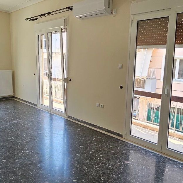 Διαμέρισμα για ενοικίαση Νεκροταφείο (Άγιος Δημήτριος) - Photo 1