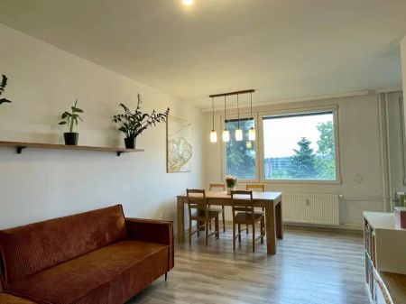 Pronájem rekonstruovaného bytu, P9 Prosek, ul. Prosecká, OV, 3+1, 76 m - Photo 3