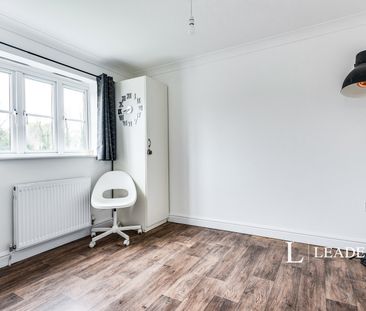 3 bedroom house to rent Charlton Court, Reading Road, Wantage, Oxfo... - Photo 4