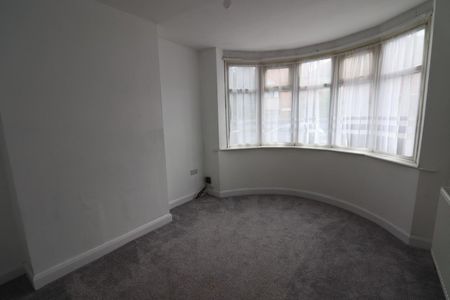 3 BED Terraced House To rent - Photo 5