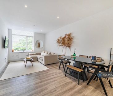 2 bedroom flat to rent - Photo 3