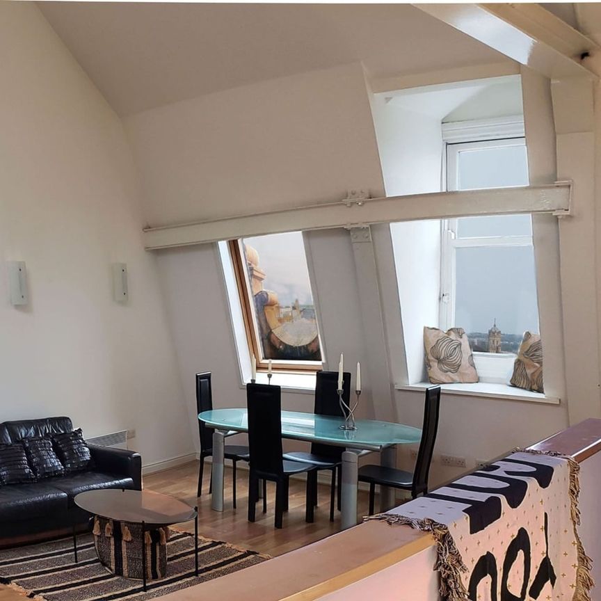 2 Bed Flat, Albion Place, LS1 - Photo 1