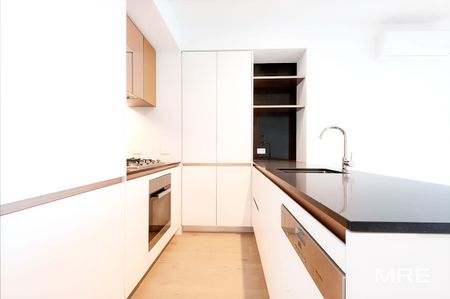 1008/228 La Trobe Street, Melbourne - Photo 4