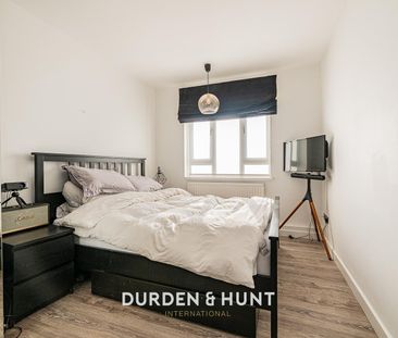 Torrington Drive, Loughton - Photo 4