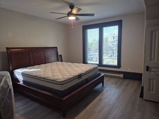 For Lease - 607 QUEENS Avenue Unit# Bedroom 2, London East, Ontario - Photo 1