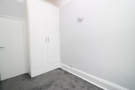 Buckingham Road - Photo 2