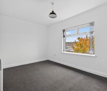 224 Shore Road, BELFAST, BT15 3QB - Photo 6