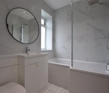 3 bedroom detached house to rent - Photo 5