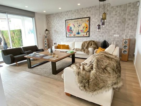 Luxury Villa for rent in Marbella, Andalusia - Photo 1