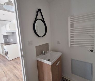 Location Appartement 2 pièces 33m² - Photo 4