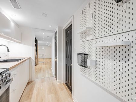 For Lease - 371 McRoberts Avenue Unit# Lower, Toronto, Ontario - Photo 4