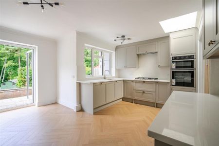 3 bedroom detached house to rent - Photo 5