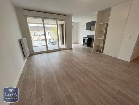 Location Appartement 3 pièces 67m² TOURS 37100 - Photo 2