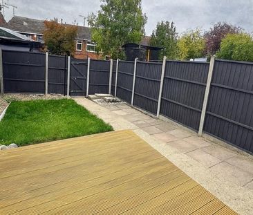 3 bedroom terraced house to rent - Photo 3