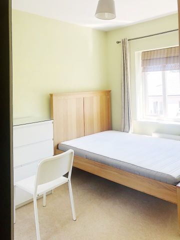 6 Bed Terraced House, Jekyll Close, BS16 - Photo 4