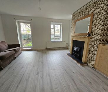3 Bed Flat, Reed Road, N17 - Photo 1