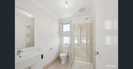 Convenient, Low-Maintenance Living in Yangebup! - Photo 5