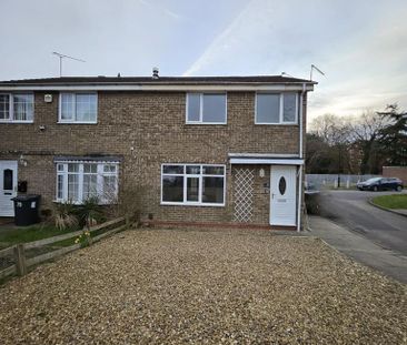 3 bedroom semi-detached house to rent - Photo 6