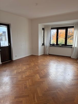 Varbergsvägen 31 - Photo 1