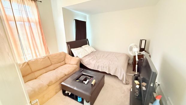 For Lease - 126 Lilac Circle, Haldimand, Ontario - Photo 1