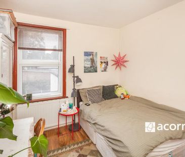 6 bedroom terraced house to rent - Photo 2