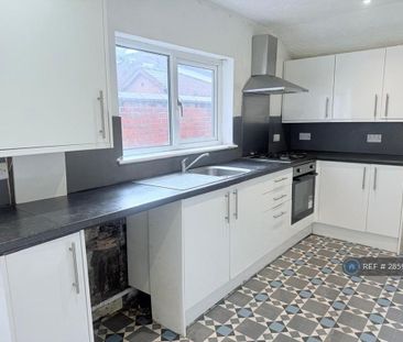 2 bedroom terraced house to rent - Photo 3