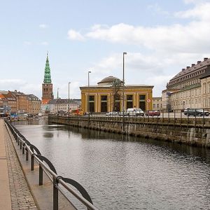 Frederiksholms Kanal 6B, 2. 3. - Photo 2