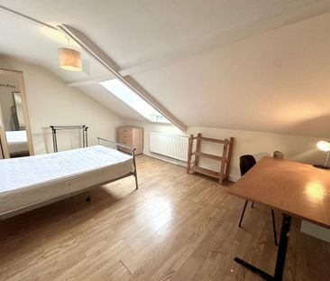 5 bedroom terraced house to rent - Photo 5