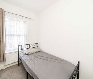 Darwin Road, W5, London - Photo 4