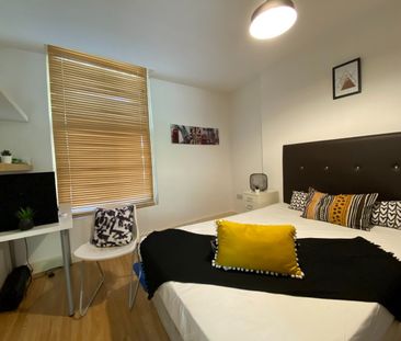 2 Bed Flat, New Walk, LE1 - Photo 2