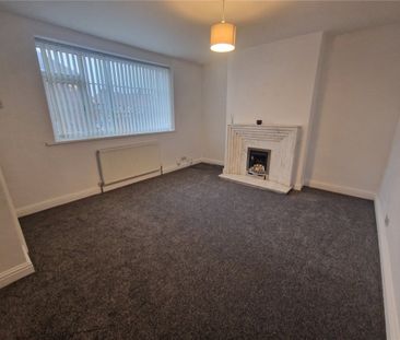 Woodsome Estate, Batley, WF17 - Photo 2